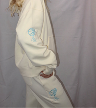 Load image into Gallery viewer, Women’s Relax Track Pants-Butter
